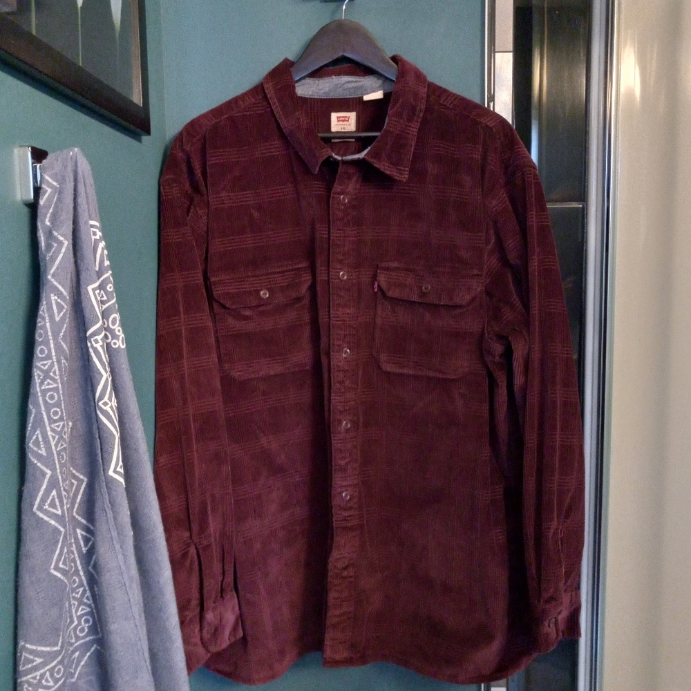 Levi's- Classic Worker Shirt- Men's SZ XXL- Colour Deep Burgundy